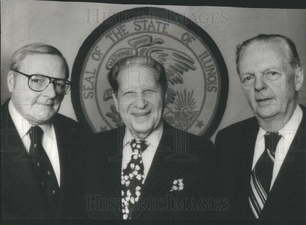 1977 Press Photo Richard B. Ogilvie, Samuel H. Shapiro and William G. Stratton - Historic Images