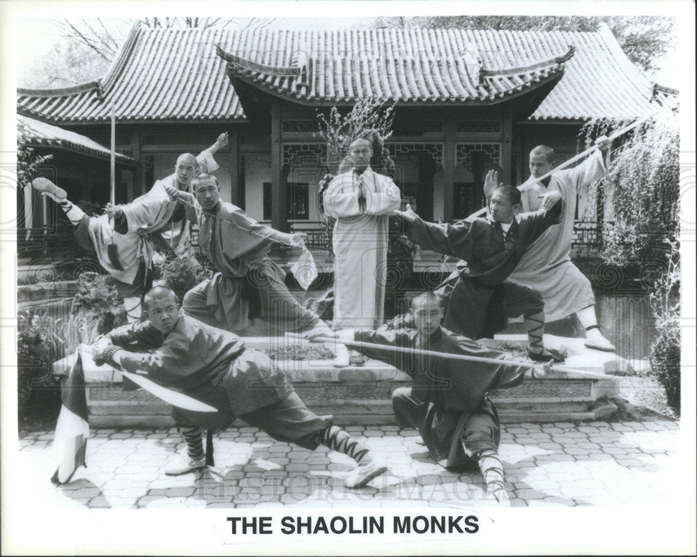 Press Photo The Shaolin Monks Entertainers - Historic Images