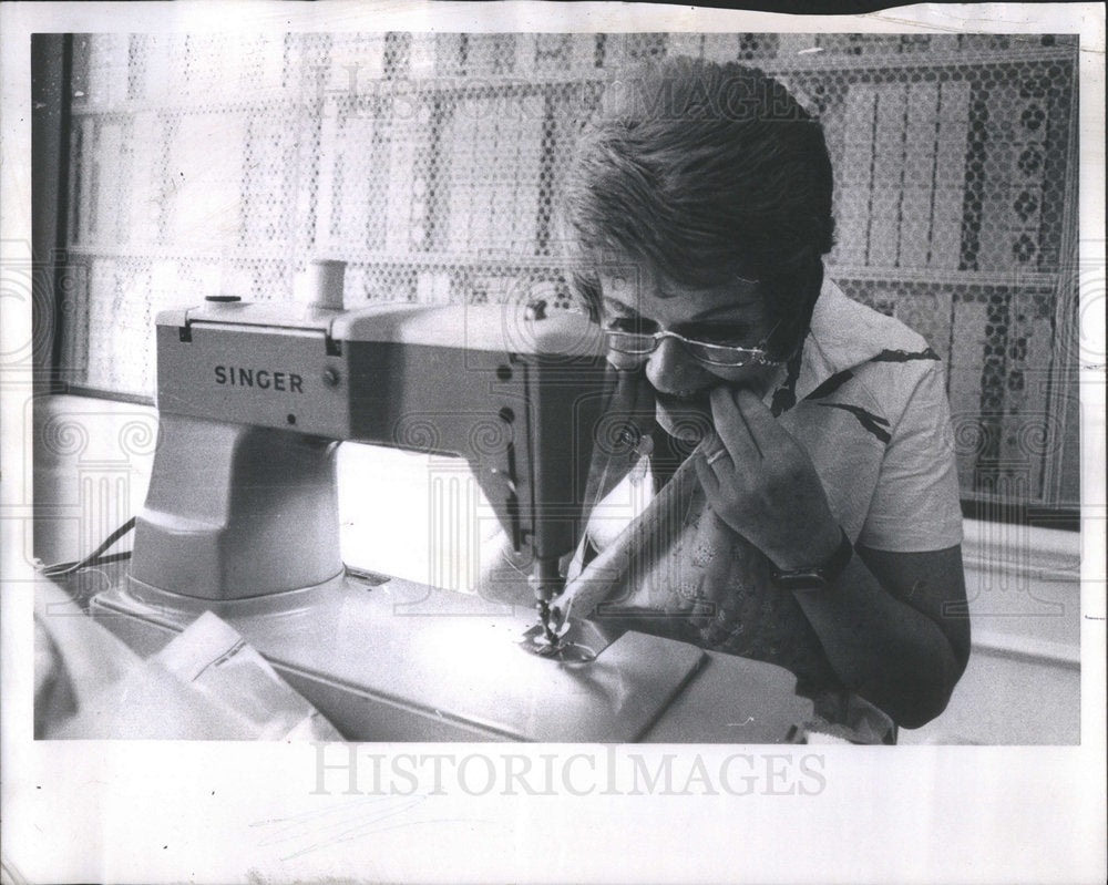 1971 Press Photo Marge Redmond Jack Weston - Historic Images