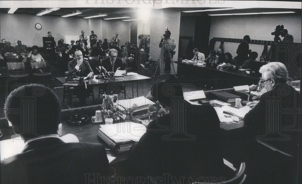 1972 Press Photo School Supt.James F.Redmond and John Carey School Board Pres. - Historic Images