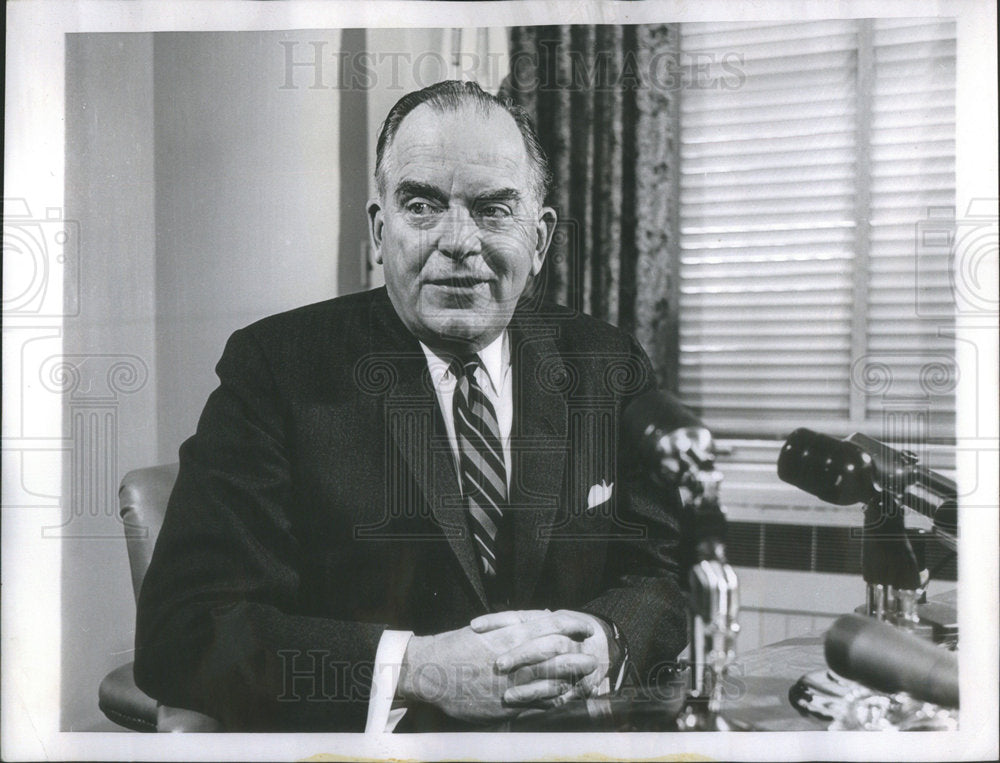 1969 Press Photo Mayes Robertson American GOP Chairman State Secretary Chicago - Historic Images