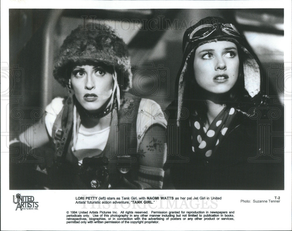 1995 Press Photo Lori Petty Naomi Watts Artists Futuristic Tank Girl - RSC53003 - Historic Images