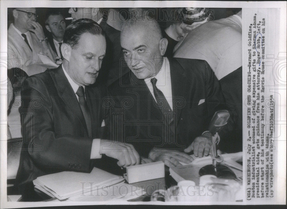 1958 Press Photo Goldfine Gets Guidance From Robb Before Start Of Testimony - Historic Images