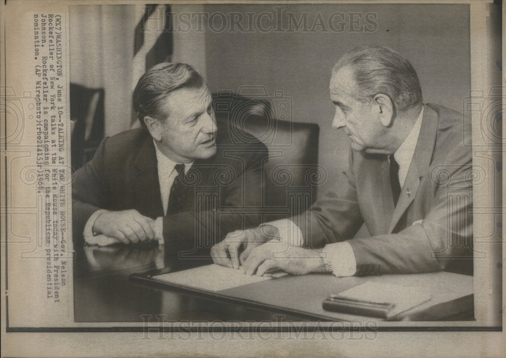 1968 Press Photo Nelson Rockefeller with President Johnson - Historic Images