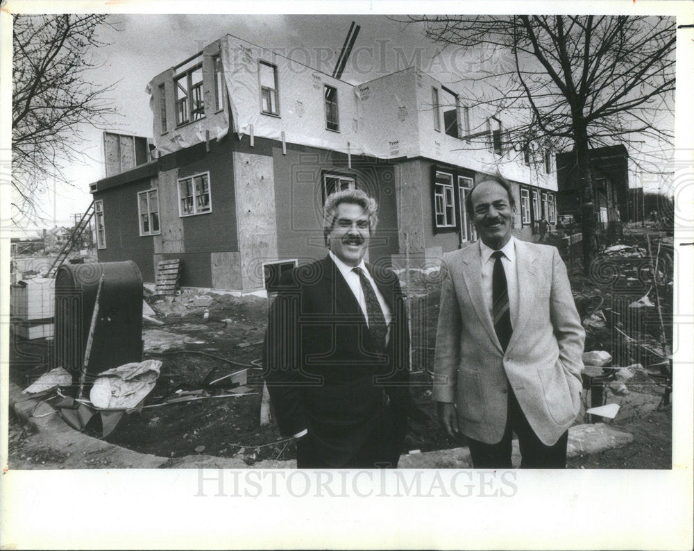 1987 Press Photo Howard Robinson Harold Lichtorman - Historic Images