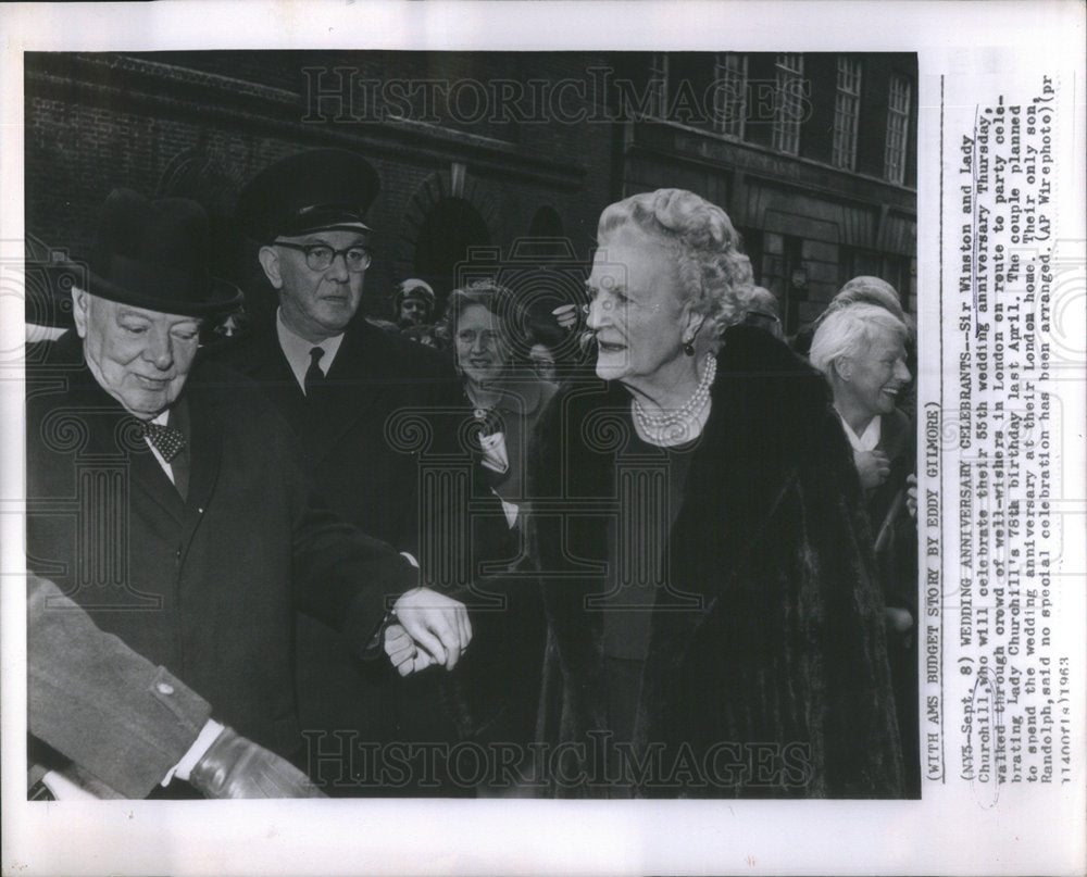 1963 British Prime Minister Sir Winston Churchill &amp; Wife - Historic Images