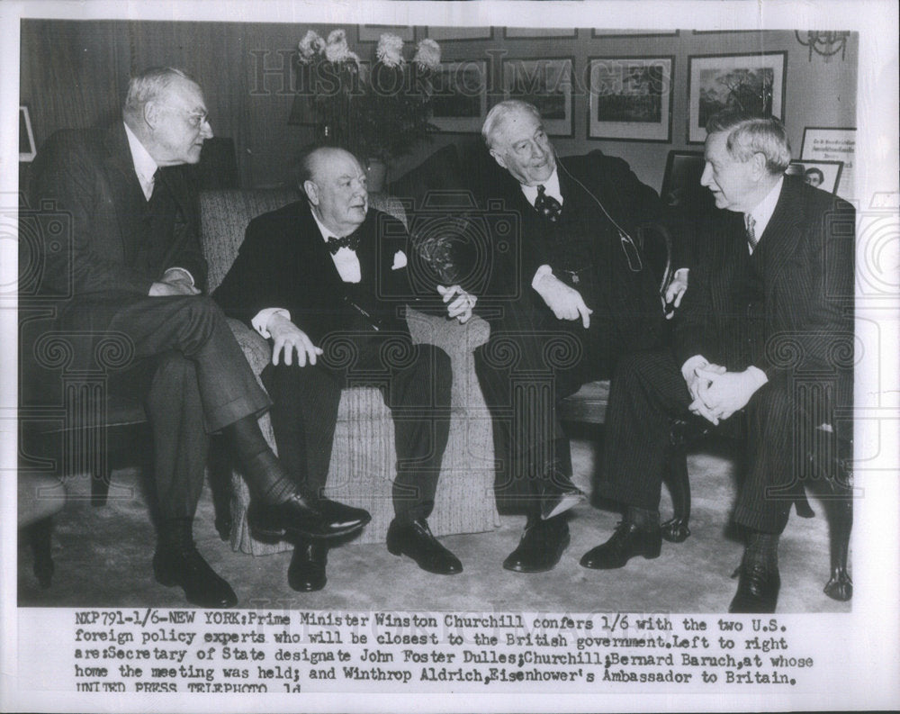 1953 Prime Minister Winston Churchill Foreign Policy Experts Meeting - Historic Images