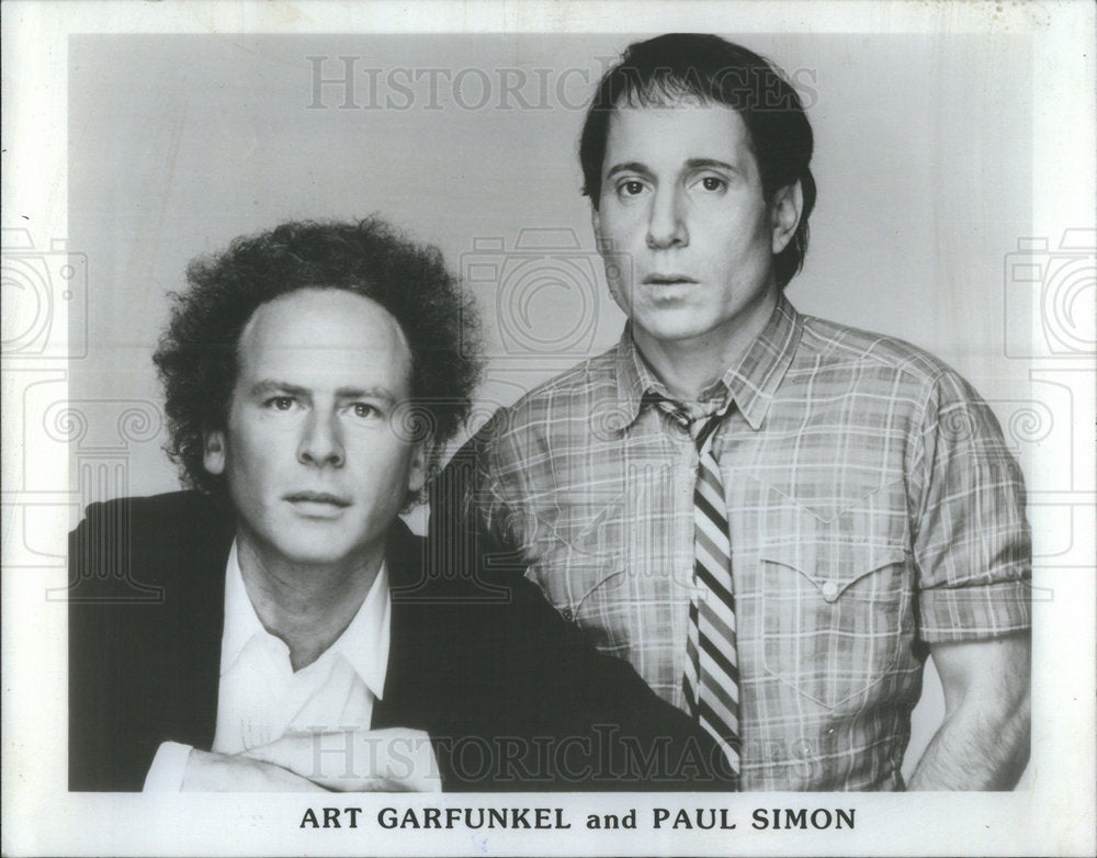 1983 Press Photo Singer and Songwriter Simon and Garfunkel. - Historic Images