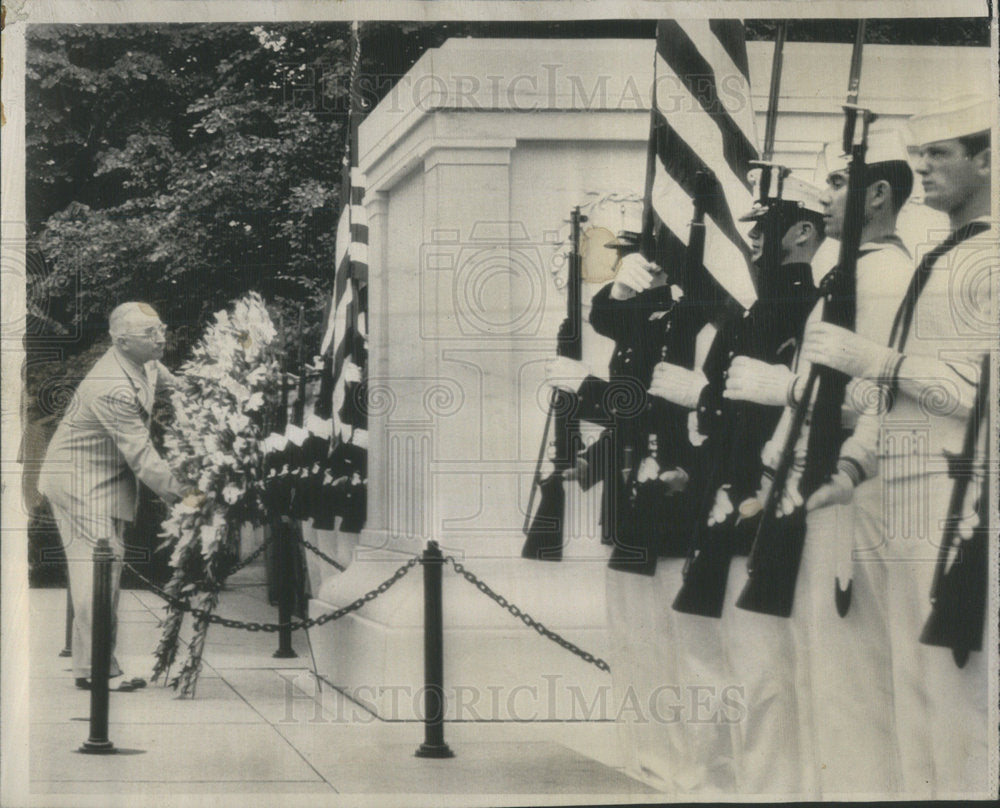 1948 President Truman Arlington National Cemetery Memorial Day - Historic Images