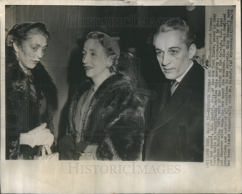 1958 Press Photo Margaret Truman And E.C.Daniels Jr At Pennsylvania Station - Historic Images