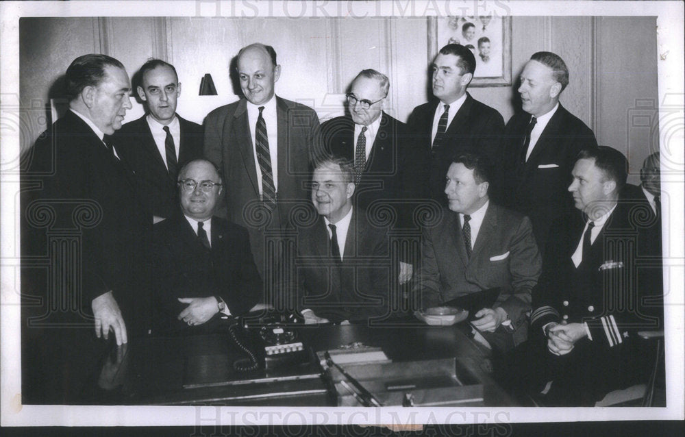 1961 Mayor Daley Pictured with Other Officials - Historic Images