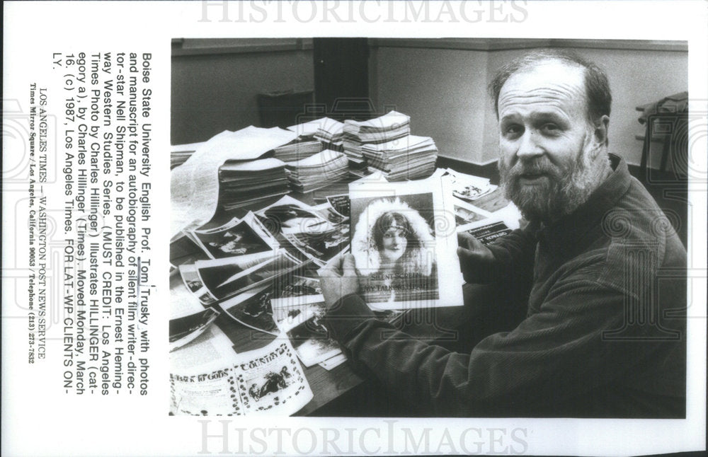 1987 Press Photo Tom Trusky, author &amp; College Professor - Historic Images