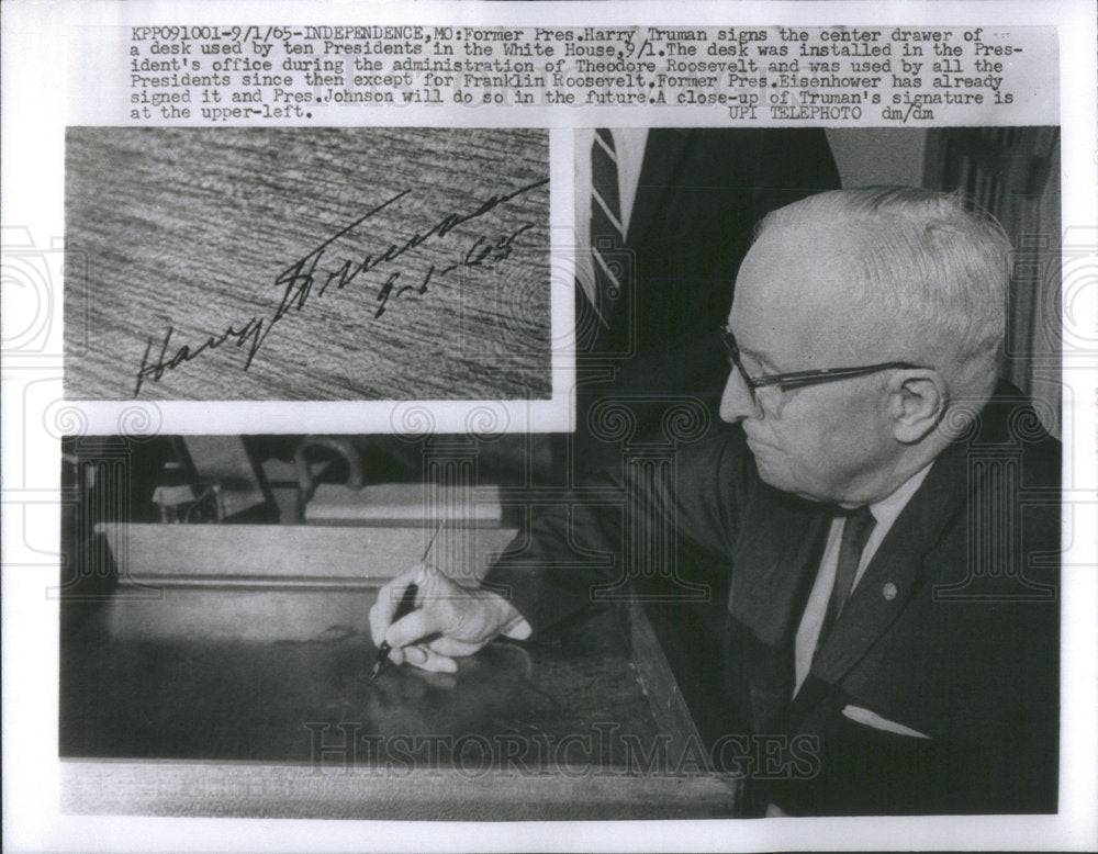 1965 President Harry S. Truman Signs Desk White House Office - Historic Images