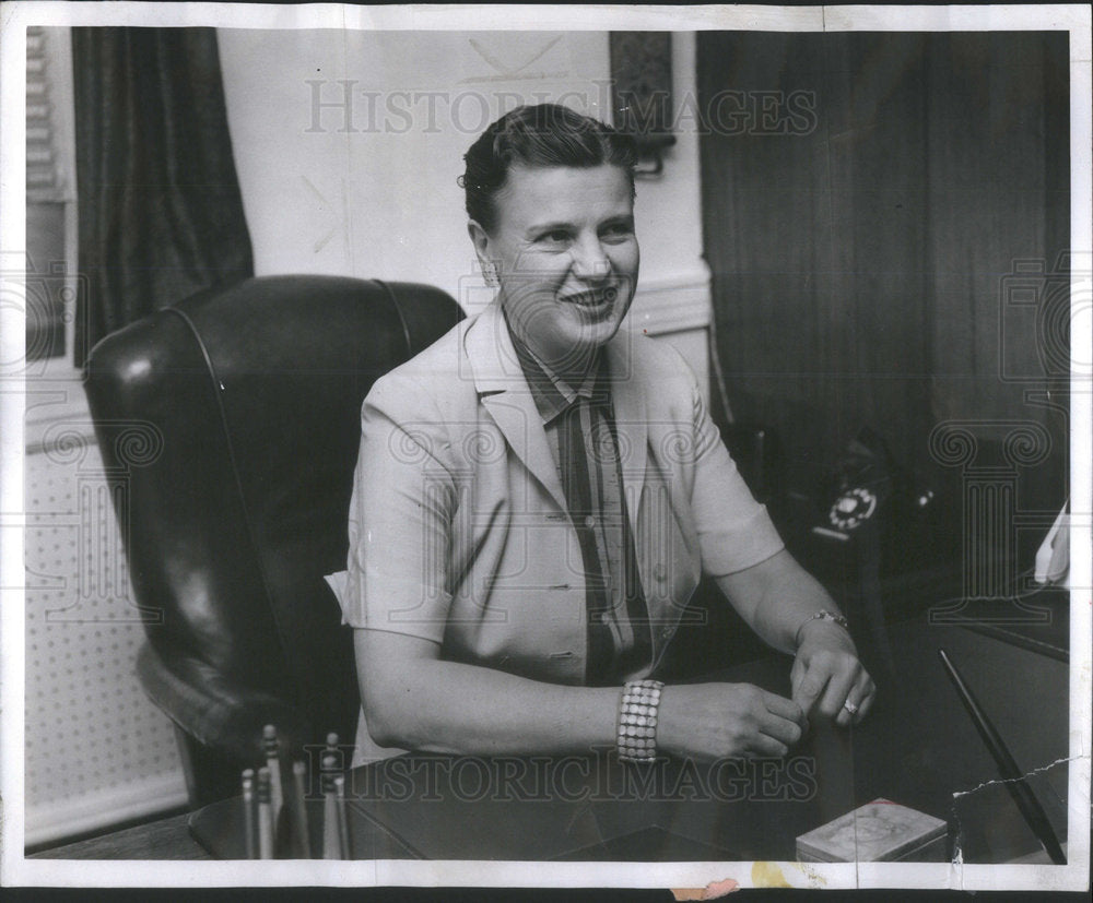 1958 Press Photo President of General Sintering Corp Norma Rickmeyer - Historic Images