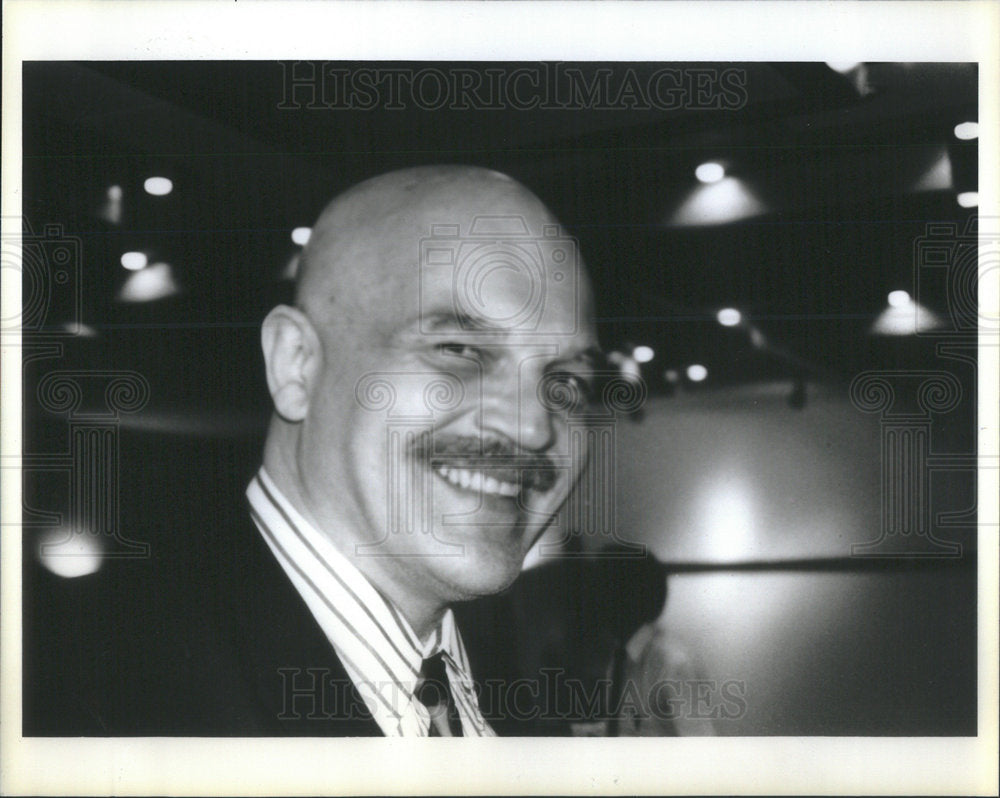 1994 Press Photo Gordon Nary, Exec Director Physicians Association for AIDS Care - Historic Images