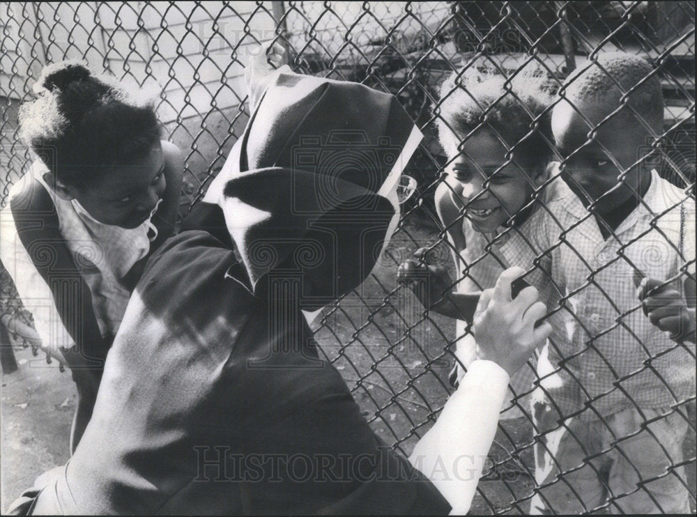 1967 Sister Winifred/Children/Religion/Illinois - Historic Images