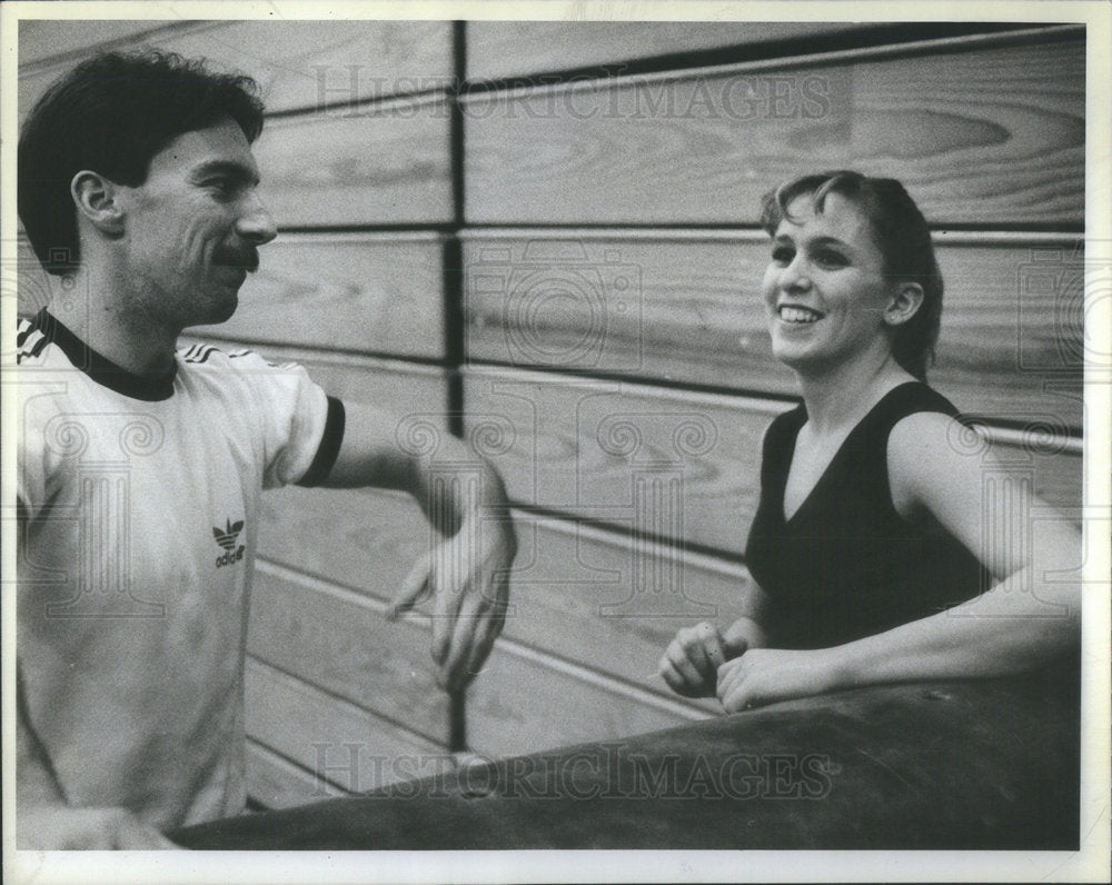 Press Photo Deanna Schwartz Coach Mautz Gymnastic - Historic Images