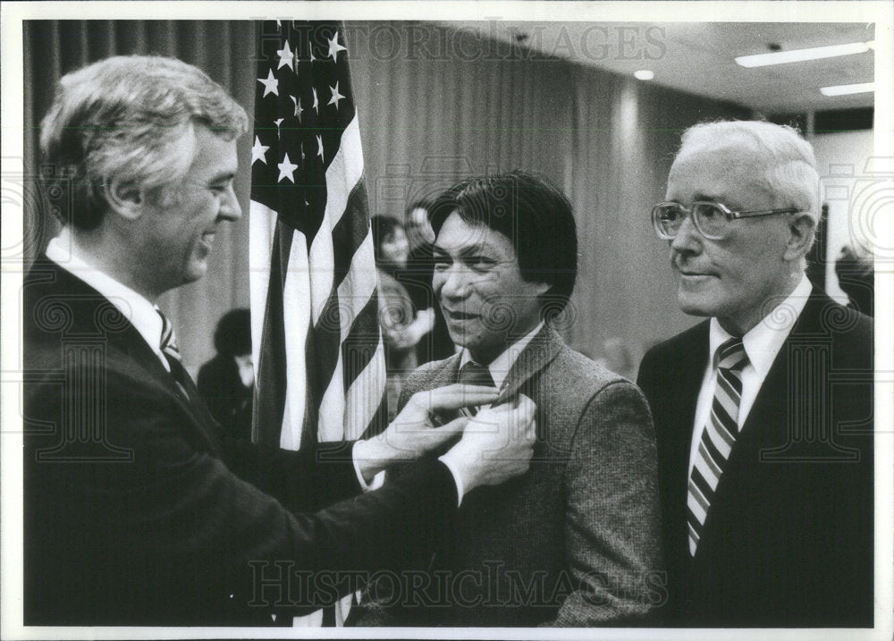 1982 Press Photo Joseph Tolentino Museum Birthday YMCA US Citizens - Historic Images