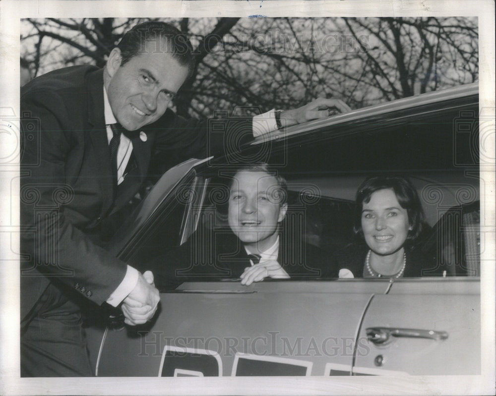 1964 Politician Richard Nixon with Mr. and Mrs. Charles H. Percy - Historic Images