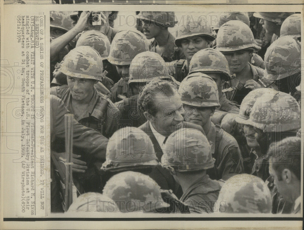 1974  Richard Nixon American Republican Politician - Historic Images