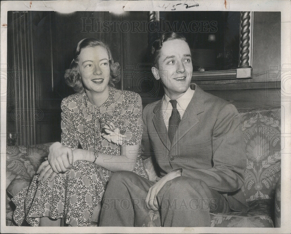 1949 Press Photo Marian Vilas And Bryan Reid Jr Will Draw Country To Wedding - Historic Images