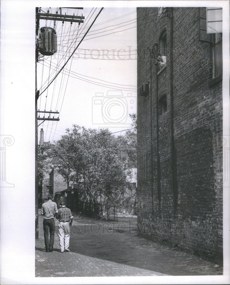 1962 Thomas Mulhaney knife fight picture story Bob Kotalik - Historic Images