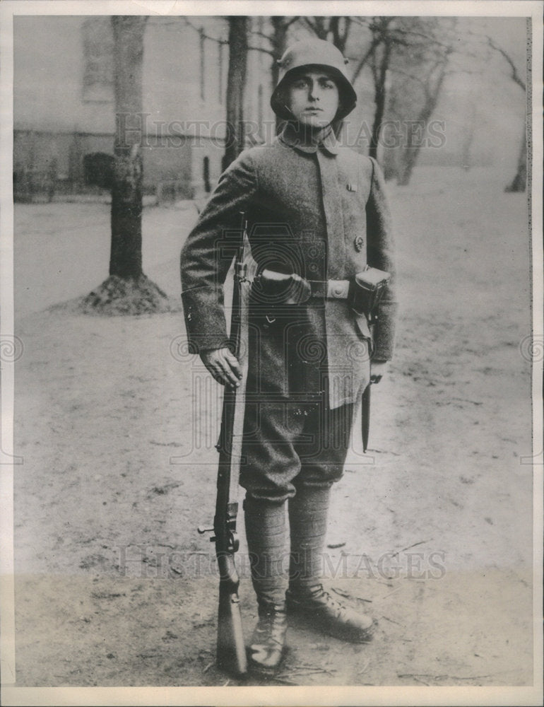 1940 Wilhelm Jakob Muhlenbronich Army Man - Historic Images