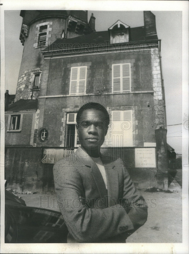 1981 Press Photo Glynn Truman Thronwell Program scene - Historic Images