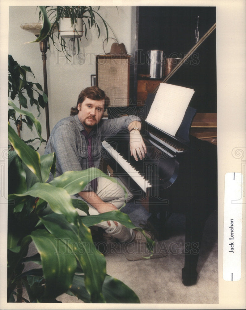 1989 Press Photo Robert Ian Winstin Concert Pianist Composer - Historic Images