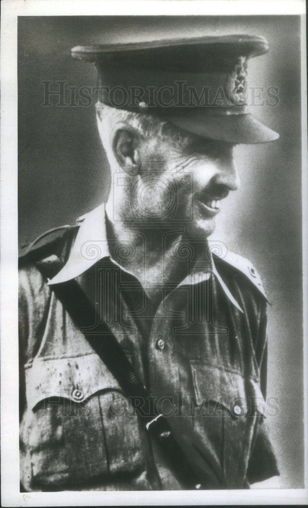 1942 British Army Lt. General A.E. Percival - Historic Images