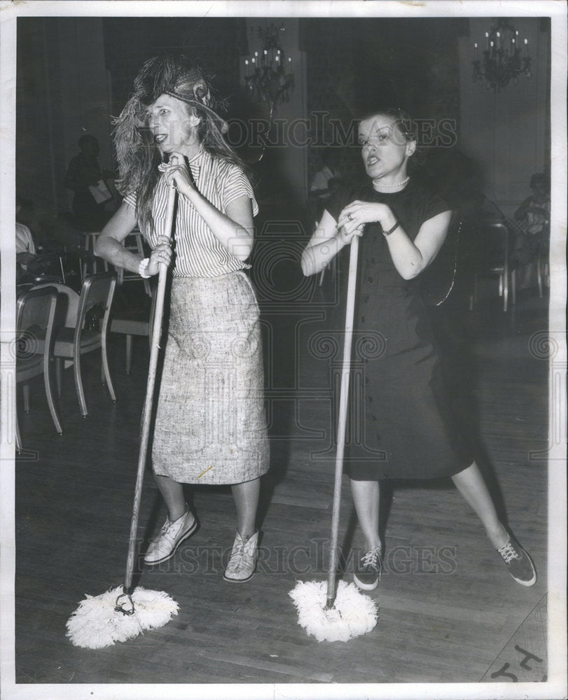 1959 Dancer Mrs.Donald La Chance and Mrs.Walker Edmonds Jr - Historic Images