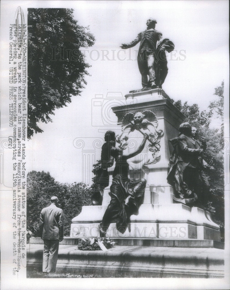 Press Photo President Eisenhower stands, Statue of Marquis de Lafayette - Historic Images