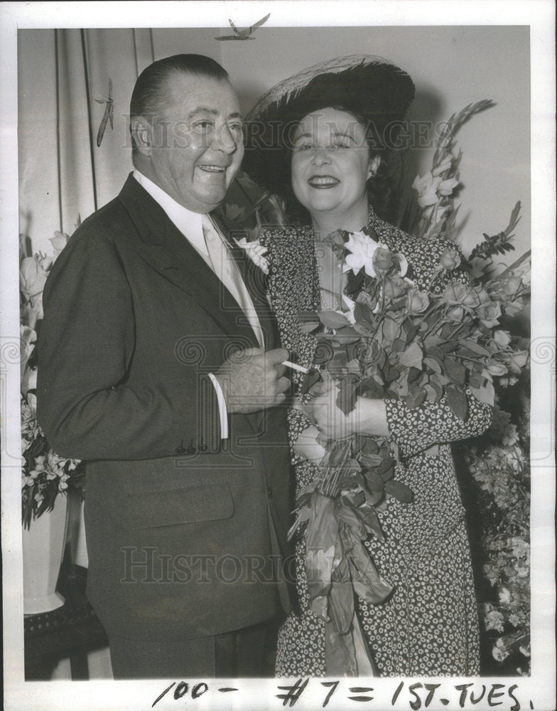 1941 William F Ladd and his bride the former Mrs Joan K Biddle - Historic Images