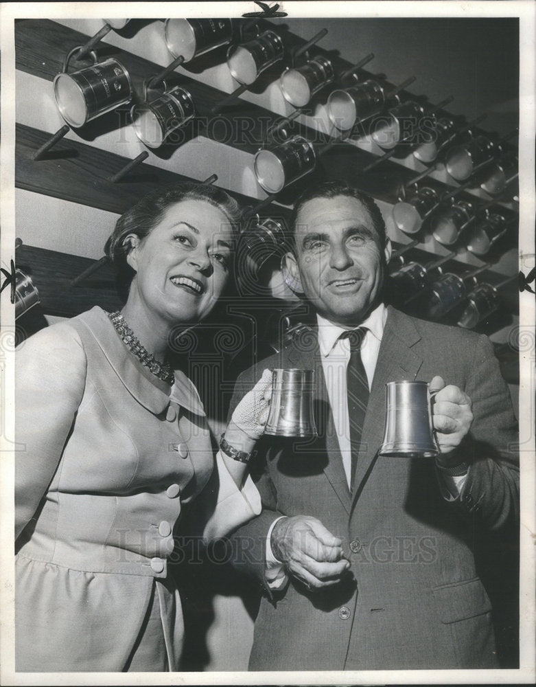 1968 Press Photo Mr. Carling Dinkler Jr. President Dinkler Hotels Co. - Historic Images