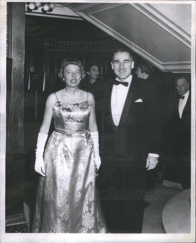 1963 Mrs. William Dickinson Junior Ball Dinner Party Illinois - Historic Images