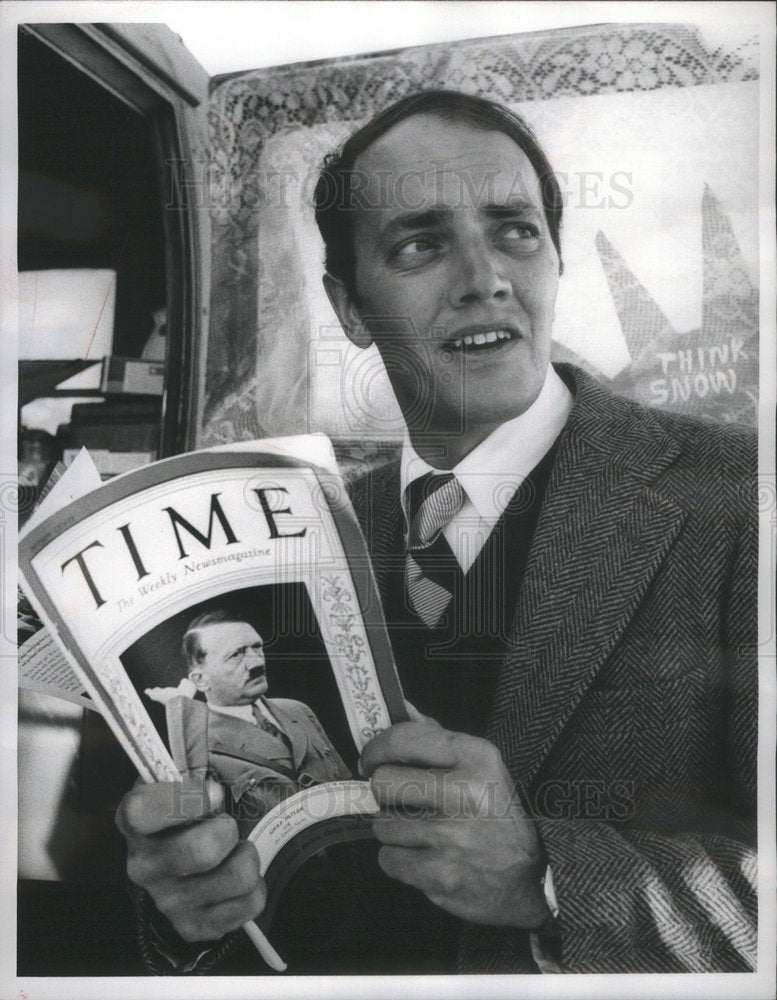 1976 George DiCenzo American character actor - Historic Images