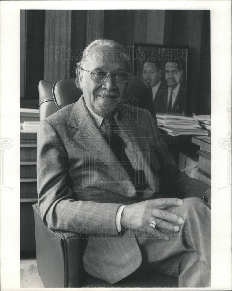 1986 Press Photo Earl Dickerson Supreme Life Insurance NAACP Legal Defense - Historic Images