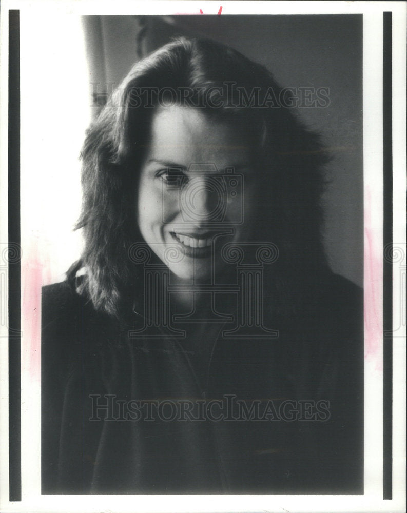 1987 Press Photo Giola Diliberto Debutante Story Brenda Frazier - Historic Images