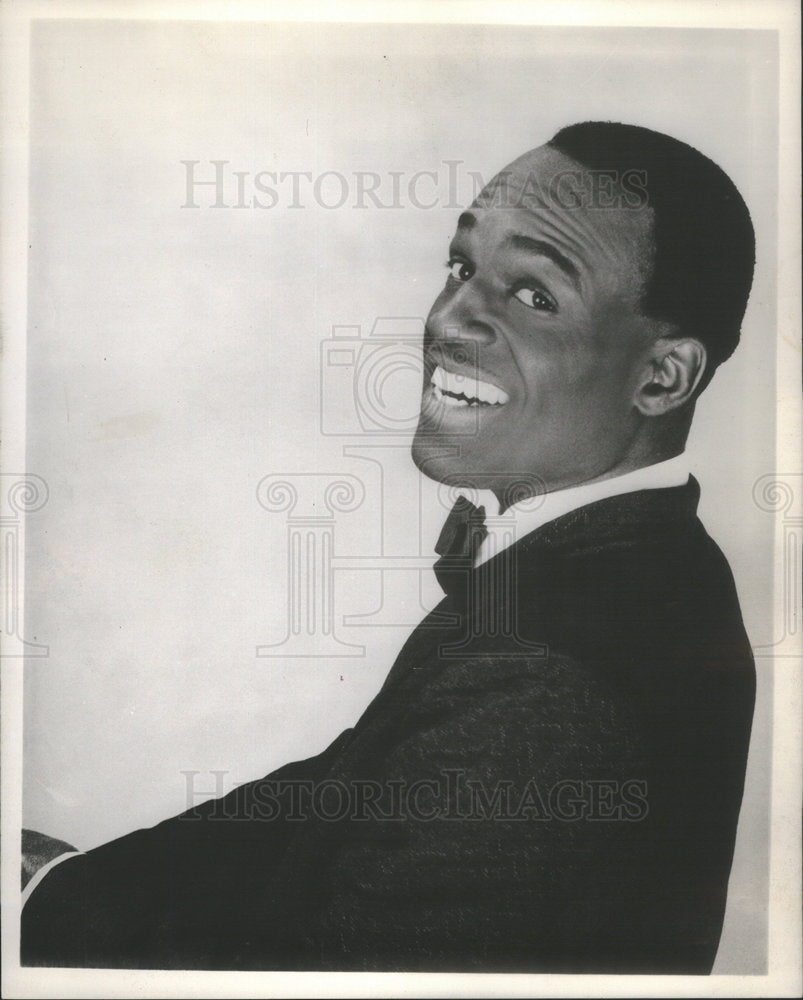 1960 Comedian Russell Portrait Wearing Suit Smiling - Historic Images