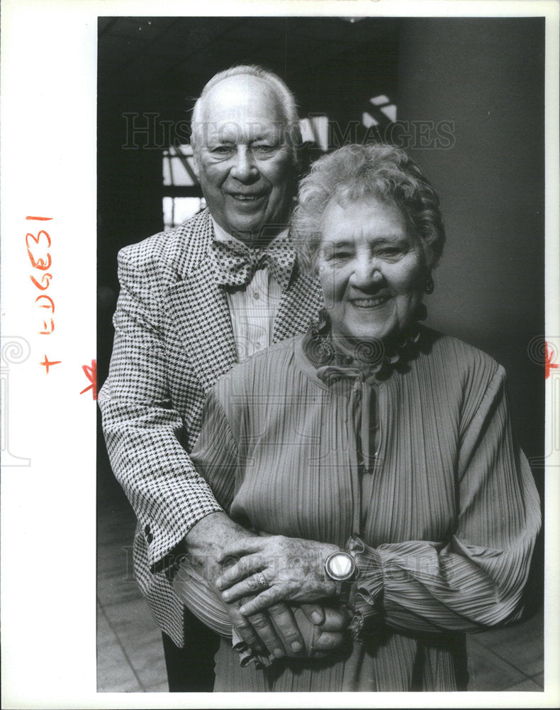 1988 Press Photo Ed and Irene Larson Married 59 Years - Historic Images