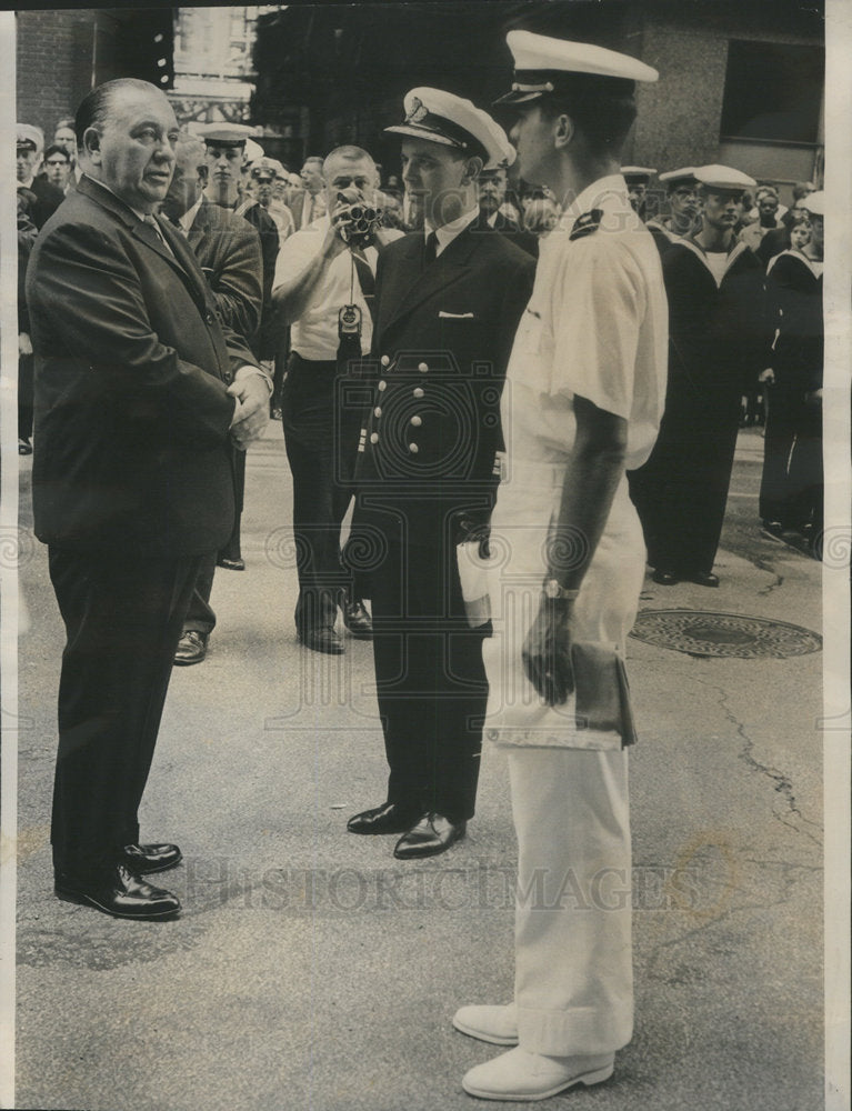 1966 Mayor Daley with Cadet Commander Robert Frame - Historic Images