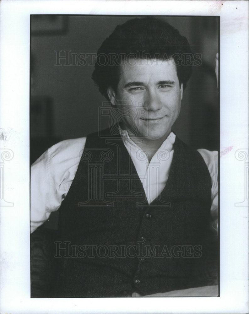 1986 Press Photo Night Court&#39;s John Larroquette Smiling Handsomely - Historic Images