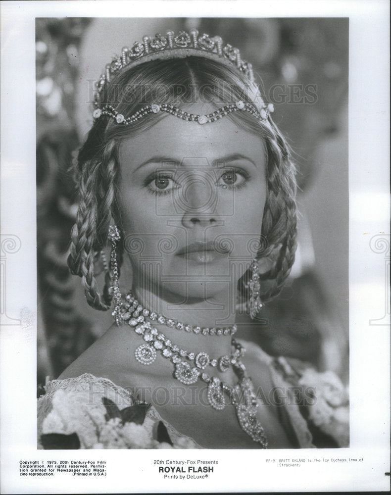 1975 Press Photo Britt Ekland Actress Royal Flash - Historic Images