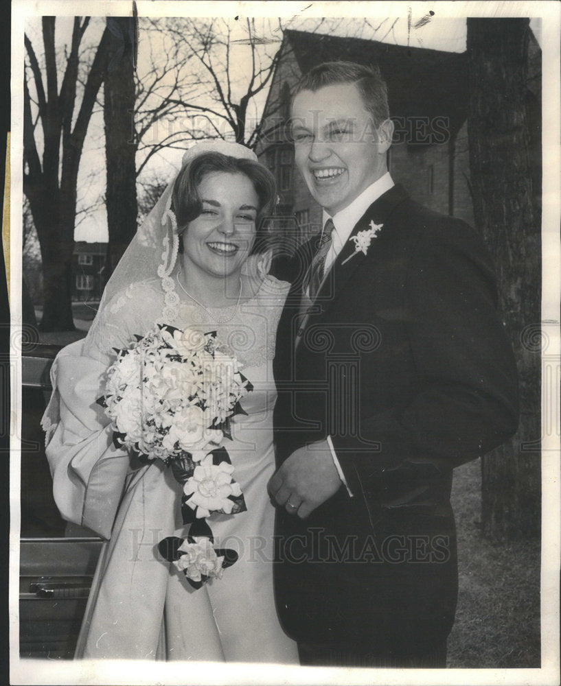 1965 Mr and Mrs David Alan Eklund - Historic Images
