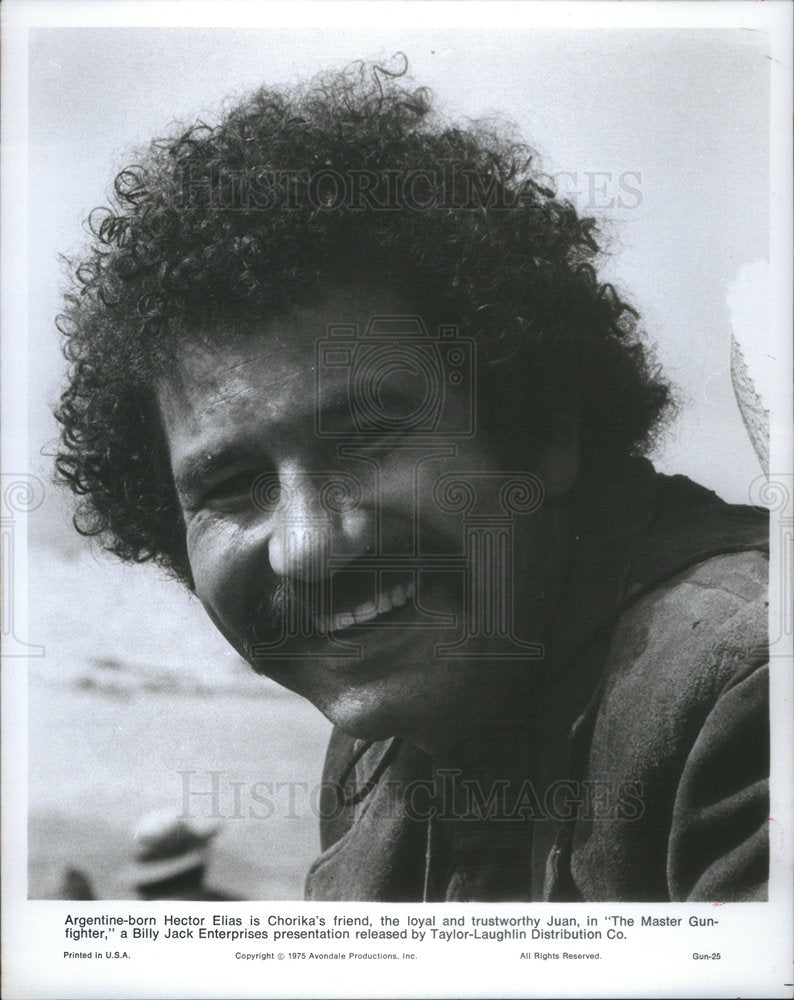 1975 Copy Hector Elias In The Master Gunfighter - Historic Images