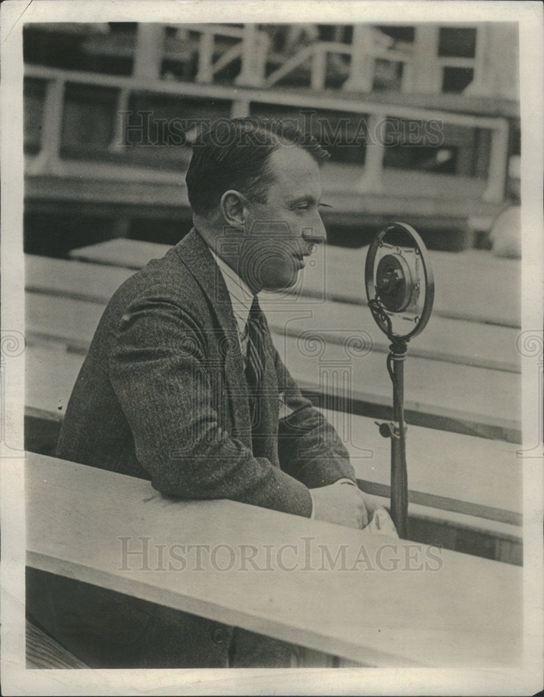 Press Photo Ed Herlihy Newsreel Narrator Universal International. - Historic Images