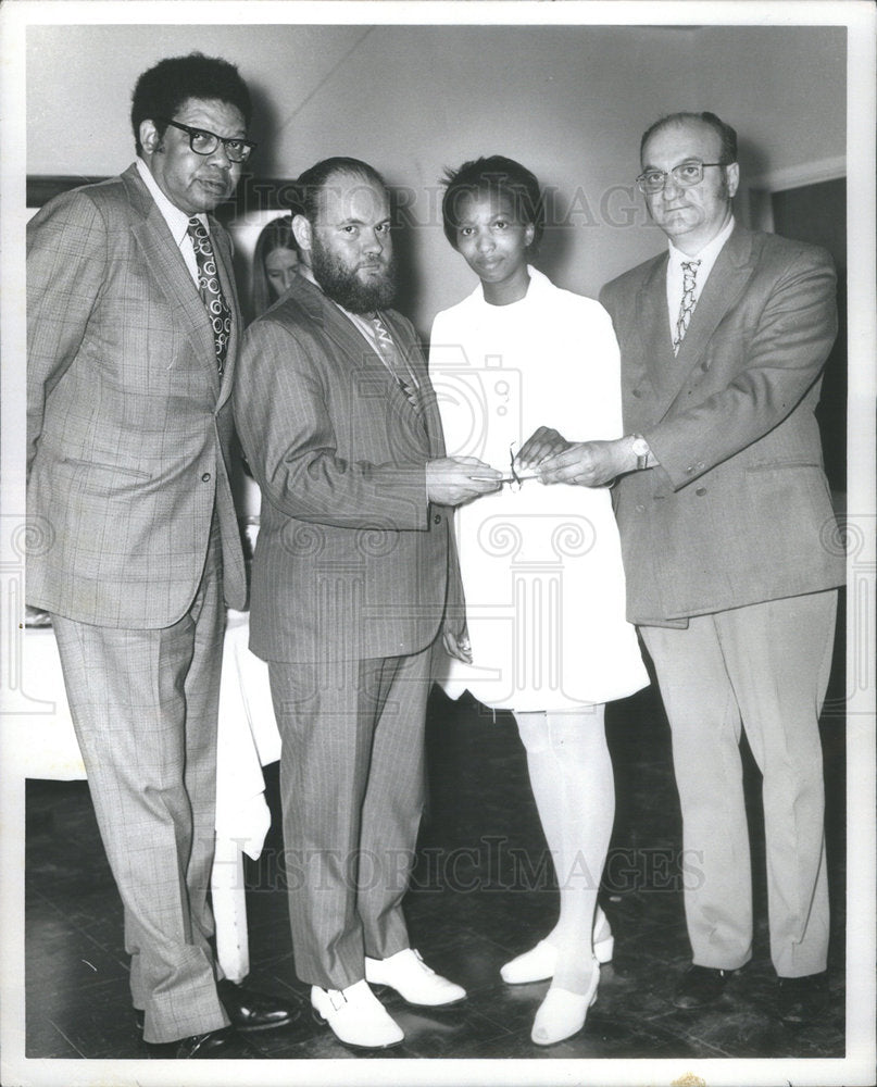 1972 Provident Hospital Laboratory Technology Class Graduation - Historic Images