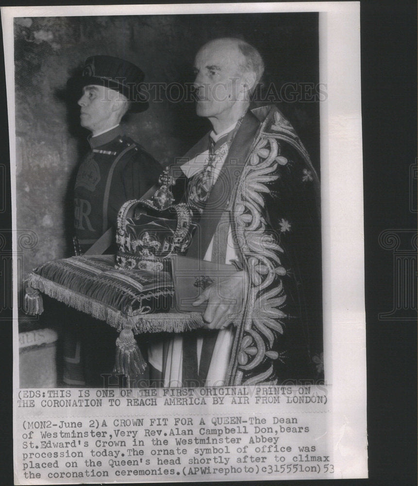 1953 Very, Rev. Alan Campbell Don Queen's Coronation - Historic Images