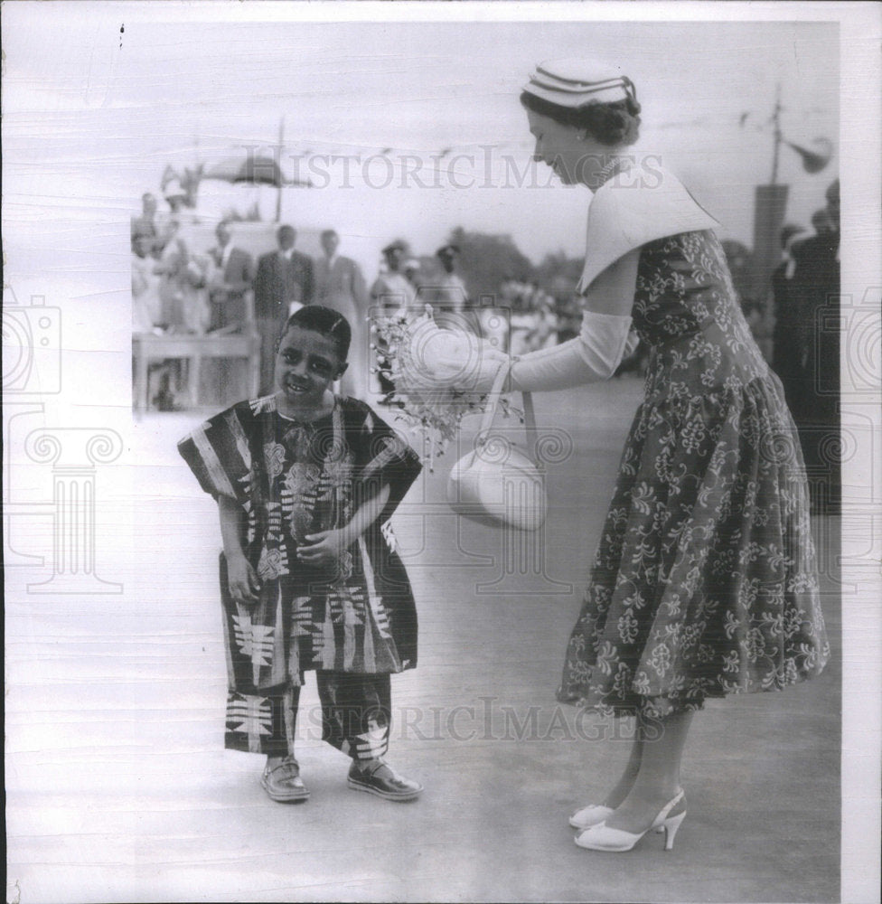 1958 Queen Elizabeth II Lagos, Nigeria. - Historic Images