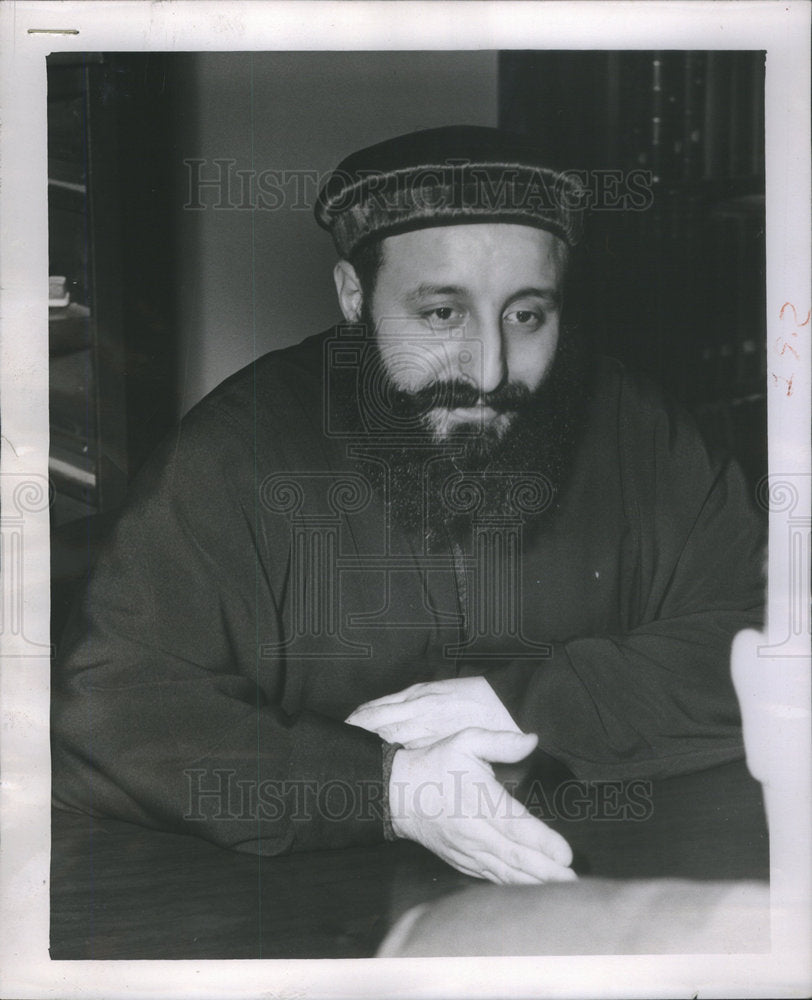 1954 Press Photo Father Makary - Historic Images